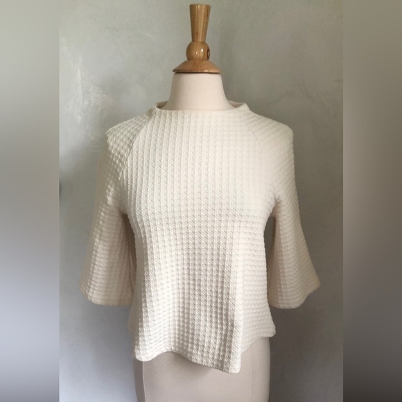 Who wear what when where Ivory Winnipeg Knit Top w/3/4 Bell sleeves Size Small - Picture 1 of 11